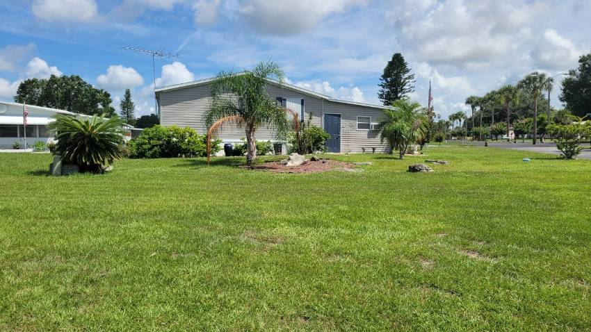 171 Juniper Drive West a Dundee, FL Mobile or Manufactured Home for Sale